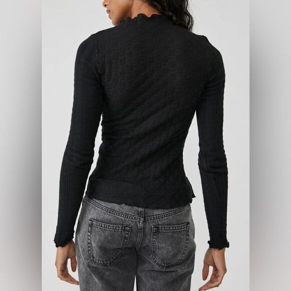 NWT FREE PEOPLE Sz S LULA PIECED SEAMED TOP IN BLACK - Picture 5 of 5